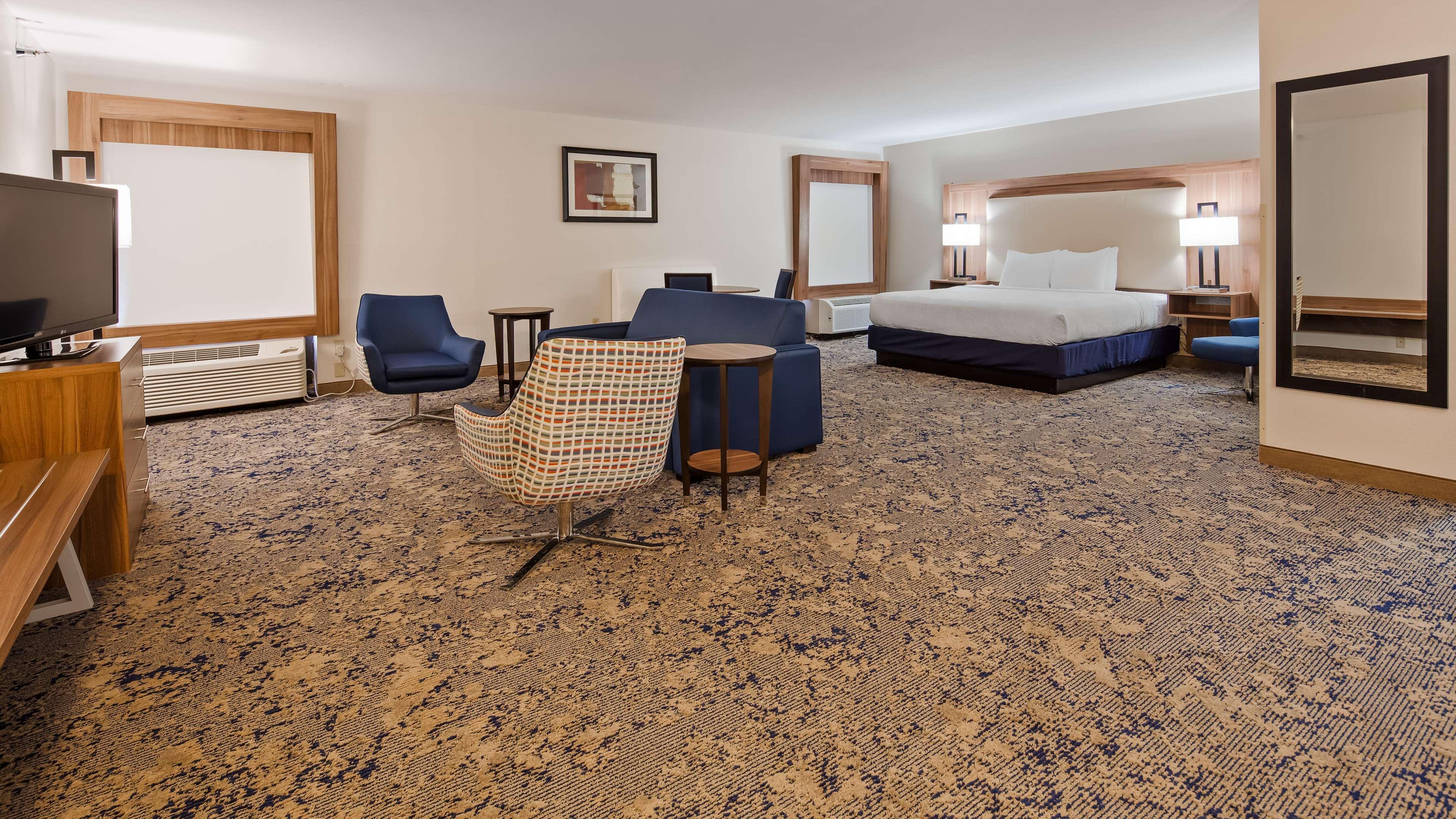 Best Western Plus Kansas City Airport - Kci East Extérieur photo